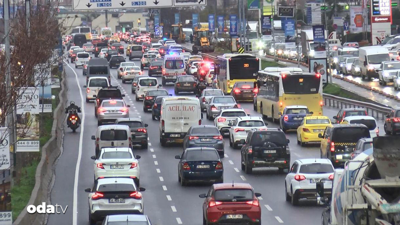 istanbulda trafik kilit pd1gXC33