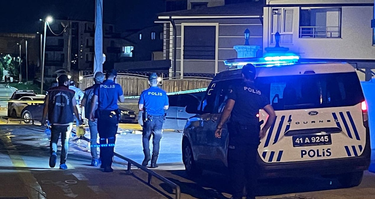 takintili eski sevgili dehset sacti 3 kisi oldu iiZb63q7