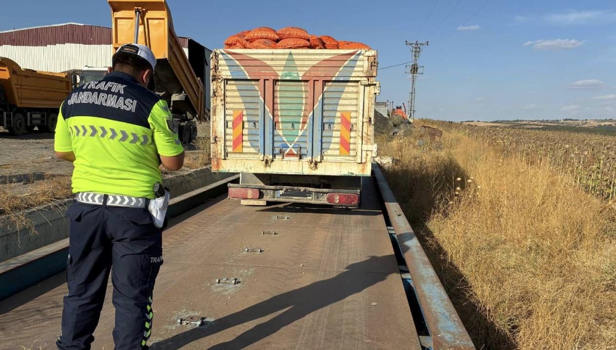 tasima sinirini asan kamyon surucusune ceza NyZ7XOZw