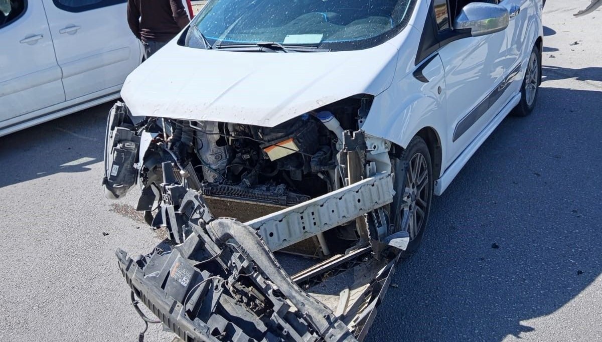 van erciste trafik kazasi 1 yarali kGhVSVhu