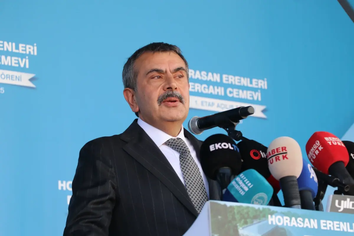 bakan tekin bahceli milli birlik ve beraberligimizin bir sigortasi Cem8naHe