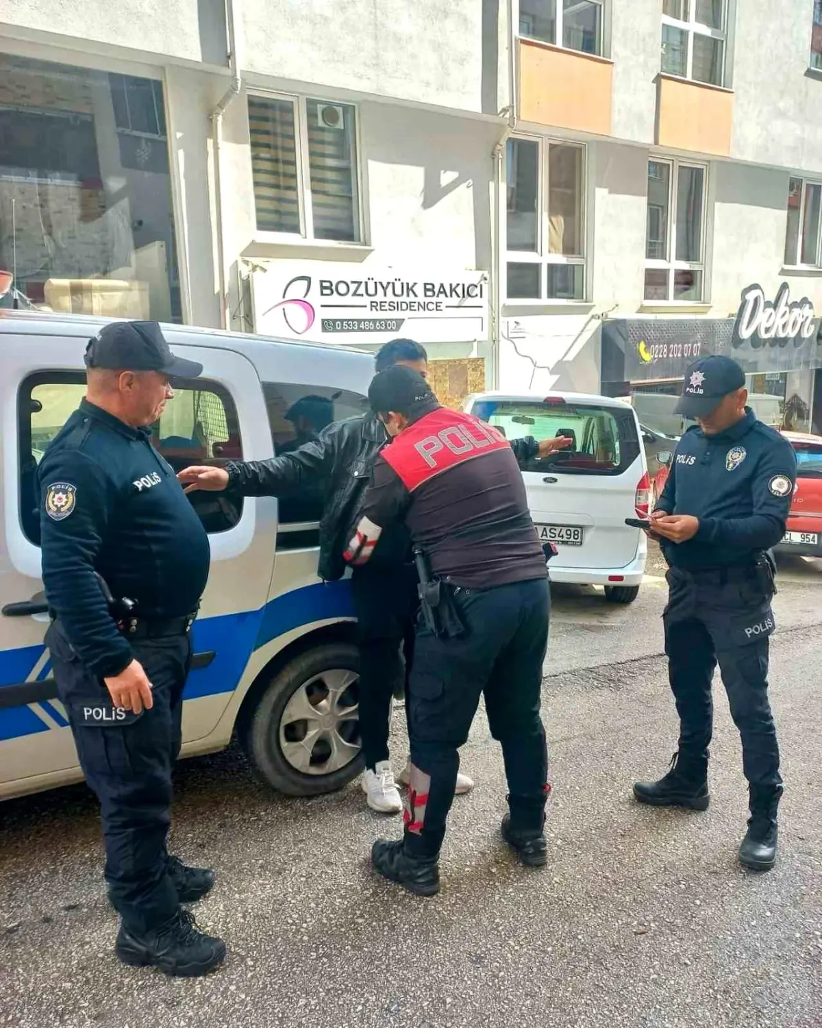 bilecikte huzur operasyonu suruyor 5QTPgMLK