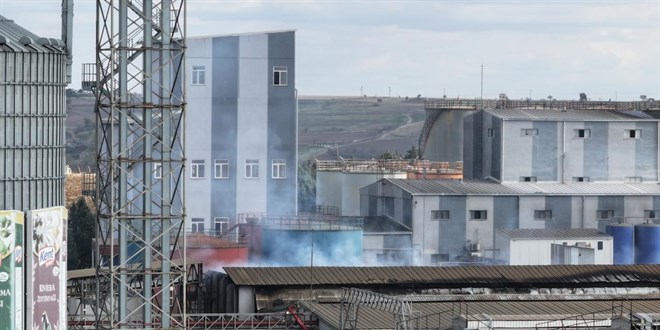 edirnede sivi yag fabrikasinda patlama 2 yarali jL1z5Cpx.jpg