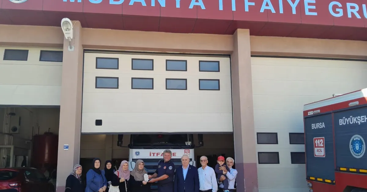 saadet partili kadinlardan mudanya itfaiyesine ziyaret hUHBk8ha