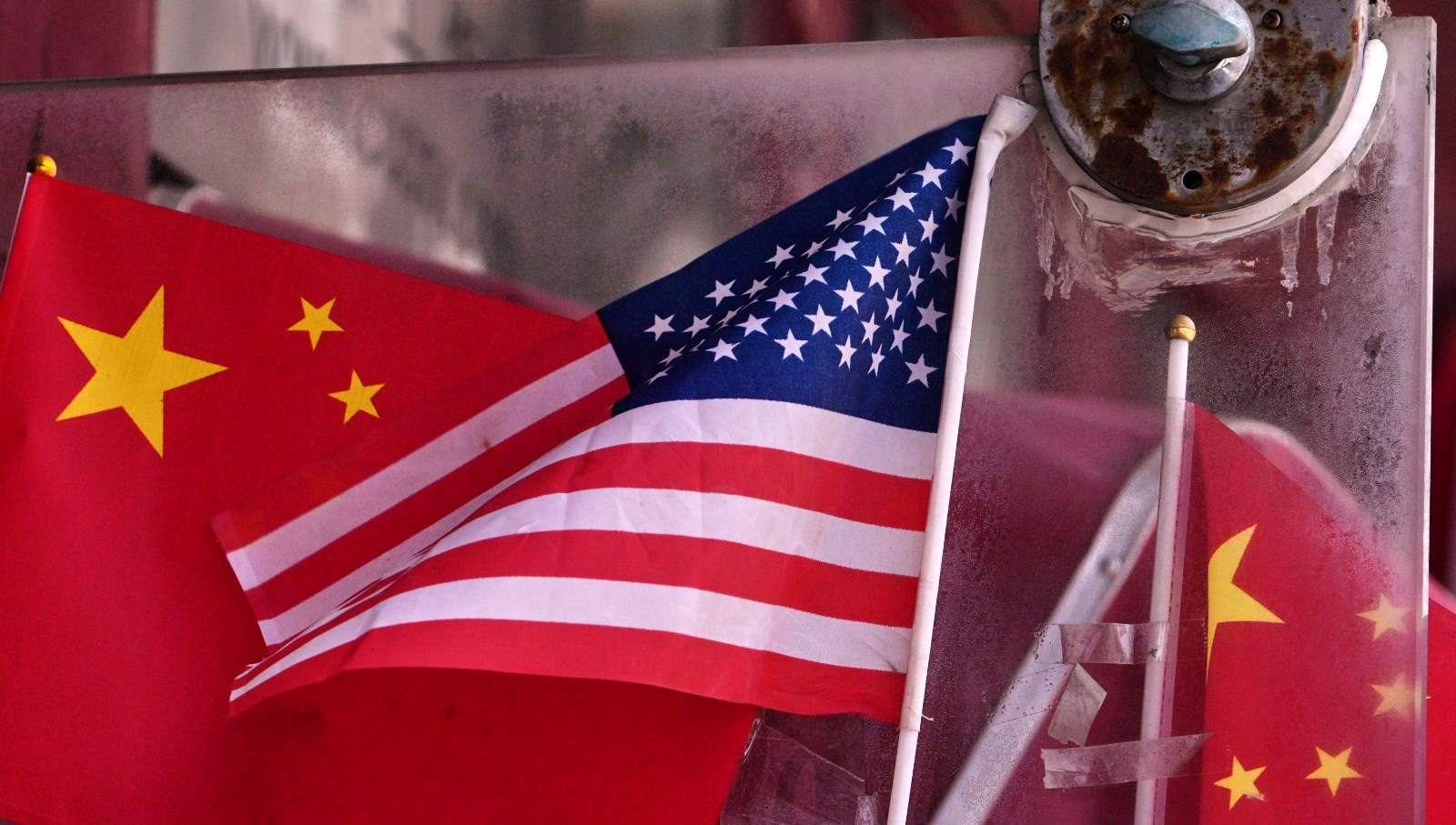 trump cinin dunyayi rehintutmasina izin verilmemeli qhYW5mnE