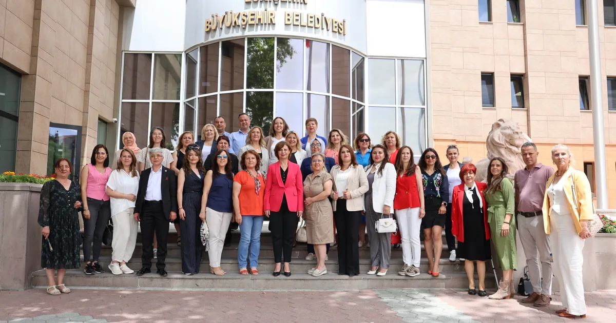 eskisehirde kadin liderler icin yeni program A7B9OiQv.webp