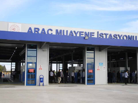 Araç Muayenesi İçin Yeni Ekipman Zorunluluğu: Sürücüler Dikkat!